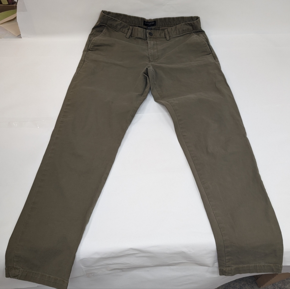 Banana Republic Athletic Fit Green Chinos 35 x 36 - Picture 6 of 7